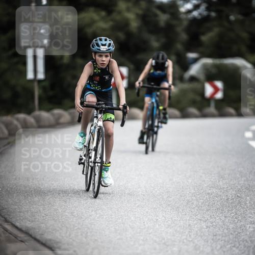 21.06.2026 - 29. Vierlanden-Triathlon H.Heesch http://msf.ph/oto/9926430 21.06.2026 14:57:57 Radfahren 11, 1319 meine-sportfotos.de