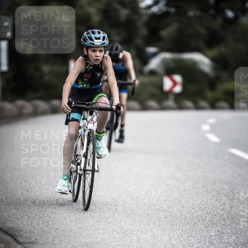 21.06.2026 - 29. Vierlanden-Triathlon H.Heesch http://msf.ph/oto/9926444 21.06.2026 14:57:57 Radfahren 74, 1319 meine-sportfotos.de