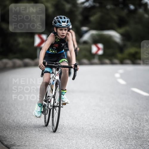 21.06.2026 - 29. Vierlanden-Triathlon H.Heesch http://msf.ph/oto/9926450 21.06.2026 14:57:58 Radfahren 1319 meine-sportfotos.de