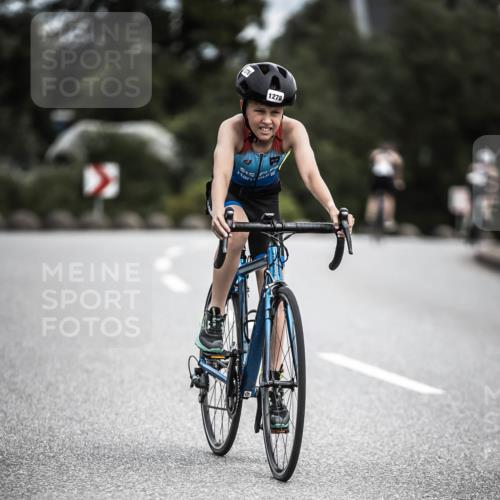 21.06.2026 - 29. Vierlanden-Triathlon H.Heesch http://msf.ph/oto/9926454 21.06.2026 14:57:59 Radfahren 1278 meine-sportfotos.de