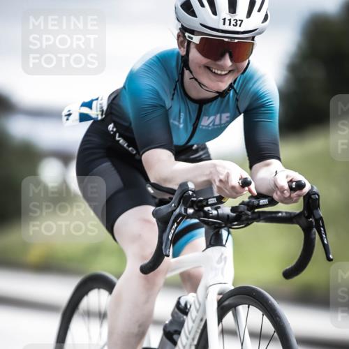 21.06.2026 - 29. Vierlanden-Triathlon H.Heesch http://msf.ph/oto/9926469 21.06.2026 13:22:34 Radfahren 1137 meine-sportfotos.de