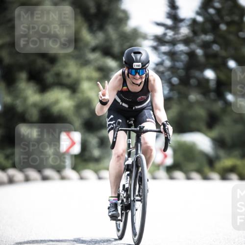 21.06.2026 - 29. Vierlanden-Triathlon H.Heesch http://msf.ph/oto/9926496 21.06.2026 13:22:53 Radfahren 1160 meine-sportfotos.de
