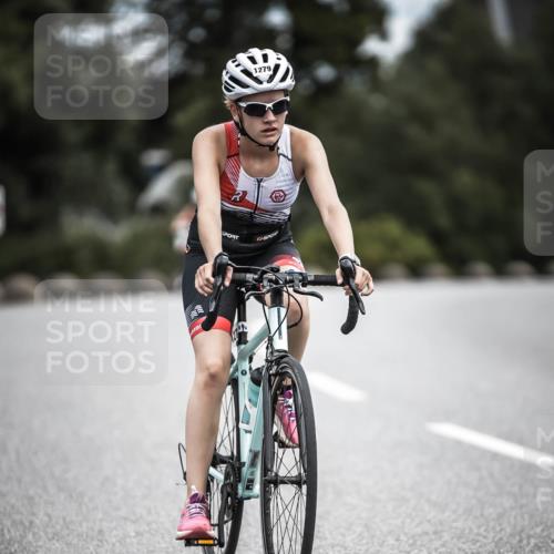 21.06.2026 - 29. Vierlanden-Triathlon H.Heesch http://msf.ph/oto/9926503 21.06.2026 14:58:08 Radfahren 1279 meine-sportfotos.de