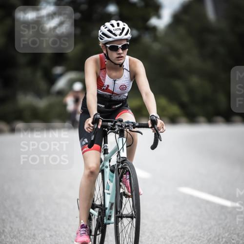 21.06.2026 - 29. Vierlanden-Triathlon H.Heesch http://msf.ph/oto/9926505 21.06.2026 14:58:08 Radfahren 1279 meine-sportfotos.de
