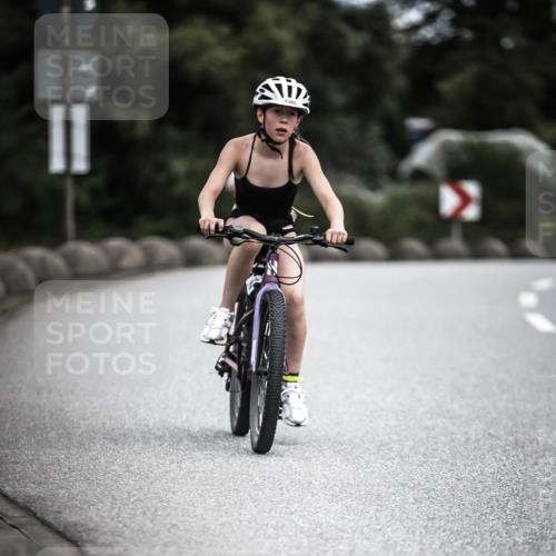 21.06.2026 - 29. Vierlanden-Triathlon H.Heesch http://msf.ph/oto/9926529 21.06.2026 14:58:15 Radfahren 11, 1302 meine-sportfotos.de