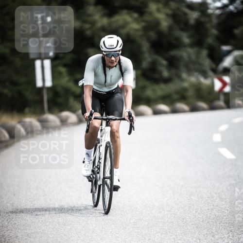 21.06.2026 - 29. Vierlanden-Triathlon H.Heesch http://msf.ph/oto/9926544 21.06.2026 13:24:31 Radfahren 1104 meine-sportfotos.de