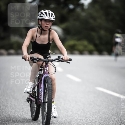 21.06.2026 - 29. Vierlanden-Triathlon H.Heesch http://msf.ph/oto/9926562 21.06.2026 14:58:15 Radfahren 1303 meine-sportfotos.de
