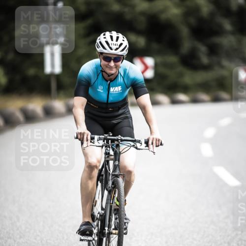 21.06.2026 - 29. Vierlanden-Triathlon H.Heesch http://msf.ph/oto/9926584 21.06.2026 13:24:57 Radfahren 1141 meine-sportfotos.de