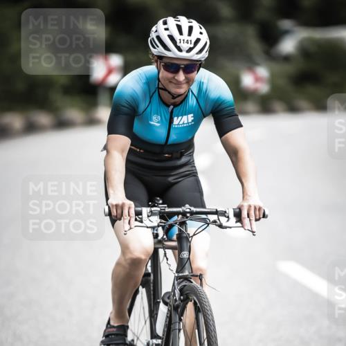 21.06.2026 - 29. Vierlanden-Triathlon H.Heesch http://msf.ph/oto/9926600 21.06.2026 13:24:58 Radfahren 1141 meine-sportfotos.de