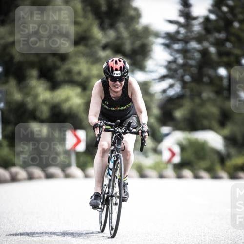 21.06.2026 - 29. Vierlanden-Triathlon H.Heesch http://msf.ph/oto/9926616 21.06.2026 13:26:58 Radfahren 1125 meine-sportfotos.de