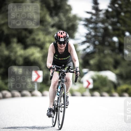 21.06.2026 - 29. Vierlanden-Triathlon H.Heesch http://msf.ph/oto/9926618 21.06.2026 13:26:58 Radfahren 1125 meine-sportfotos.de