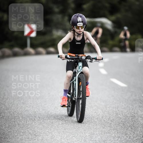 21.06.2026 - 29. Vierlanden-Triathlon H.Heesch http://msf.ph/oto/9926619 21.06.2026 14:58:36 Radfahren 1317 meine-sportfotos.de