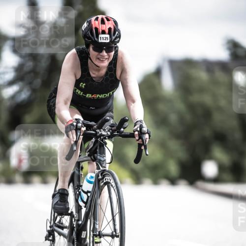 21.06.2026 - 29. Vierlanden-Triathlon H.Heesch http://msf.ph/oto/9926644 21.06.2026 13:26:59 Radfahren 1125 meine-sportfotos.de