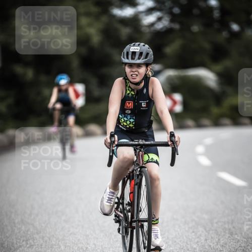 21.06.2026 - 29. Vierlanden-Triathlon H.Heesch http://msf.ph/oto/9926647 21.06.2026 14:58:44 Radfahren 1320 meine-sportfotos.de