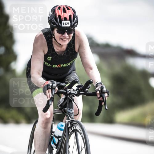 21.06.2026 - 29. Vierlanden-Triathlon H.Heesch http://msf.ph/oto/9926654 21.06.2026 13:26:59 Radfahren 1125 meine-sportfotos.de