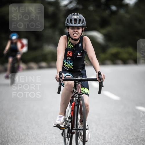 21.06.2026 - 29. Vierlanden-Triathlon H.Heesch http://msf.ph/oto/9926657 21.06.2026 14:58:44 Radfahren 1320, 04 meine-sportfotos.de