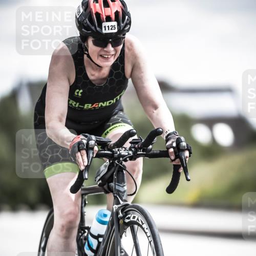 21.06.2026 - 29. Vierlanden-Triathlon H.Heesch http://msf.ph/oto/9926658 21.06.2026 13:26:59 Radfahren 1125 meine-sportfotos.de