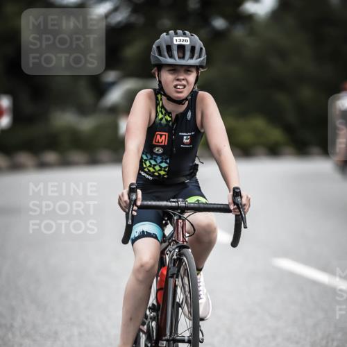 21.06.2026 - 29. Vierlanden-Triathlon H.Heesch http://msf.ph/oto/9926665 21.06.2026 14:58:45 Radfahren 1320, 10 meine-sportfotos.de