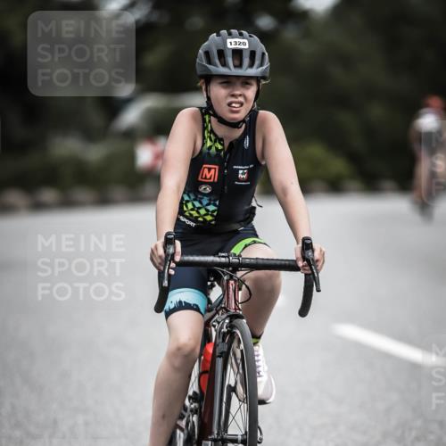 21.06.2026 - 29. Vierlanden-Triathlon H.Heesch http://msf.ph/oto/9926667 21.06.2026 14:58:45 Radfahren 1320 meine-sportfotos.de