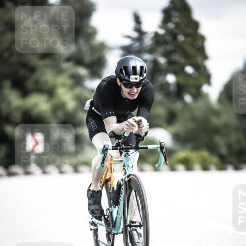21.06.2026 - 29. Vierlanden-Triathlon H.Heesch http://msf.ph/oto/9926693 21.06.2026 13:29:09 Radfahren 1191 meine-sportfotos.de