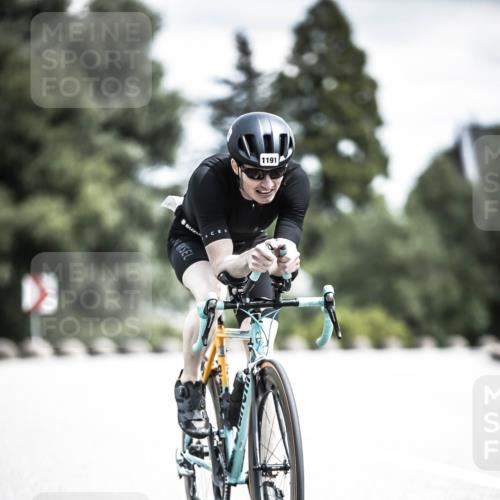 21.06.2026 - 29. Vierlanden-Triathlon H.Heesch http://msf.ph/oto/9926695 21.06.2026 13:29:09 Radfahren 1191 meine-sportfotos.de