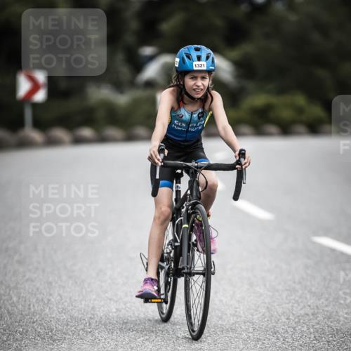21.06.2026 - 29. Vierlanden-Triathlon H.Heesch http://msf.ph/oto/9926696 21.06.2026 14:58:47 Radfahren 1321, 515 meine-sportfotos.de