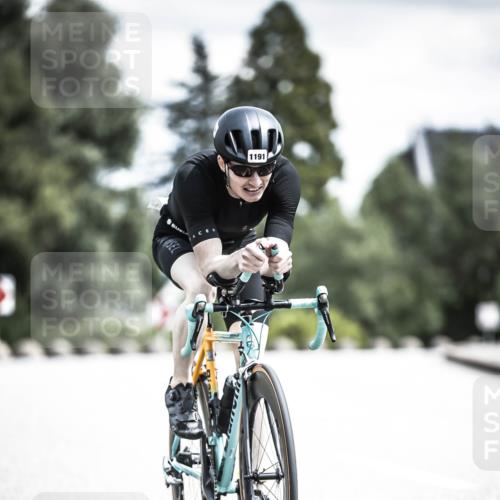 21.06.2026 - 29. Vierlanden-Triathlon H.Heesch http://msf.ph/oto/9926697 21.06.2026 13:29:09 Radfahren 1191 meine-sportfotos.de