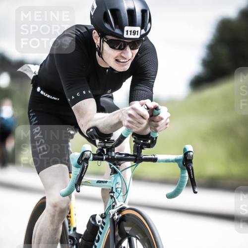 21.06.2026 - 29. Vierlanden-Triathlon H.Heesch http://msf.ph/oto/9926715 21.06.2026 13:29:10 Radfahren 1191, 73 meine-sportfotos.de