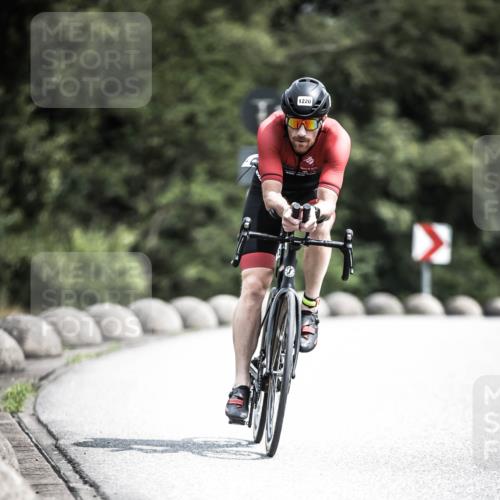 21.06.2026 - 29. Vierlanden-Triathlon H.Heesch http://msf.ph/oto/9926723 21.06.2026 13:29:19 Radfahren 1220 meine-sportfotos.de