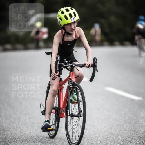 21.06.2026 - 29. Vierlanden-Triathlon H.Heesch http://msf.ph/oto/9926724 21.06.2026 14:59:04 Radfahren 1323 meine-sportfotos.de