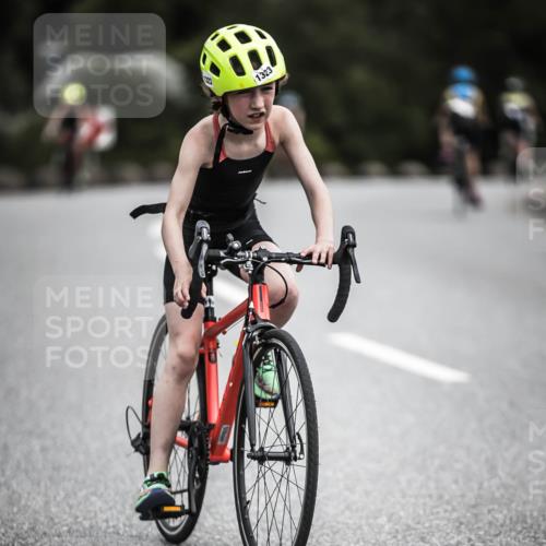 21.06.2026 - 29. Vierlanden-Triathlon H.Heesch http://msf.ph/oto/9926728 21.06.2026 14:59:05 Radfahren 1323 meine-sportfotos.de