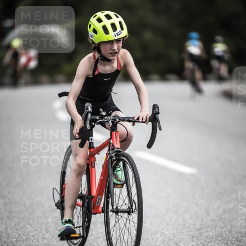 21.06.2026 - 29. Vierlanden-Triathlon H.Heesch http://msf.ph/oto/9926730 21.06.2026 14:59:05 Radfahren 1993, 1323 meine-sportfotos.de