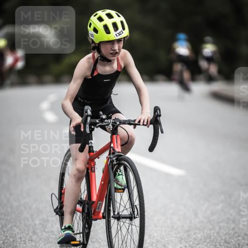 21.06.2026 - 29. Vierlanden-Triathlon H.Heesch http://msf.ph/oto/9926732 21.06.2026 14:59:05 Radfahren 1323 meine-sportfotos.de