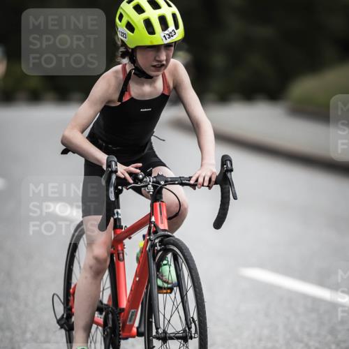 21.06.2026 - 29. Vierlanden-Triathlon H.Heesch http://msf.ph/oto/9926744 21.06.2026 14:59:05 Radfahren 1323, 1323 meine-sportfotos.de