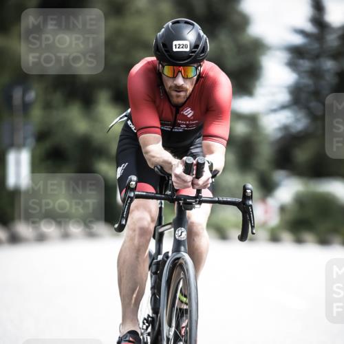 21.06.2026 - 29. Vierlanden-Triathlon H.Heesch http://msf.ph/oto/9926745 21.06.2026 13:29:20 Radfahren 1220 meine-sportfotos.de
