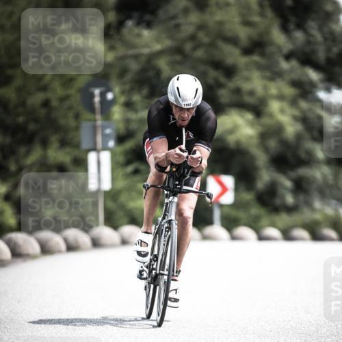 21.06.2026 - 29. Vierlanden-Triathlon H.Heesch http://msf.ph/oto/9926763 21.06.2026 13:29:27 Radfahren 11, 1197 meine-sportfotos.de