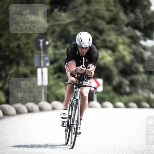 21.06.2026 - 29. Vierlanden-Triathlon H.Heesch http://msf.ph/oto/9926765 21.06.2026 13:29:27 Radfahren 1197 meine-sportfotos.de