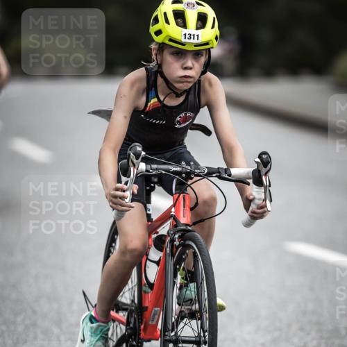 21.06.2026 - 29. Vierlanden-Triathlon H.Heesch http://msf.ph/oto/9926780 21.06.2026 14:59:13 Radfahren 1311 meine-sportfotos.de
