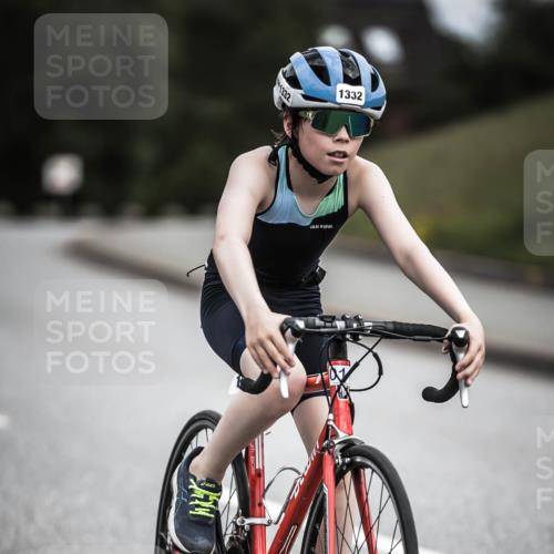 21.06.2026 - 29. Vierlanden-Triathlon H.Heesch http://msf.ph/oto/9926800 21.06.2026 14:59:14 Radfahren 1332, 1332 meine-sportfotos.de