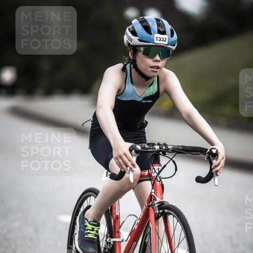 21.06.2026 - 29. Vierlanden-Triathlon H.Heesch http://msf.ph/oto/9926802 21.06.2026 14:59:14 Radfahren 1332, 1332, 6061 meine-sportfotos.de