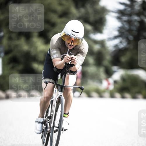 21.06.2026 - 29. Vierlanden-Triathlon H.Heesch http://msf.ph/oto/9926811 21.06.2026 13:29:32 Radfahren 1173 meine-sportfotos.de