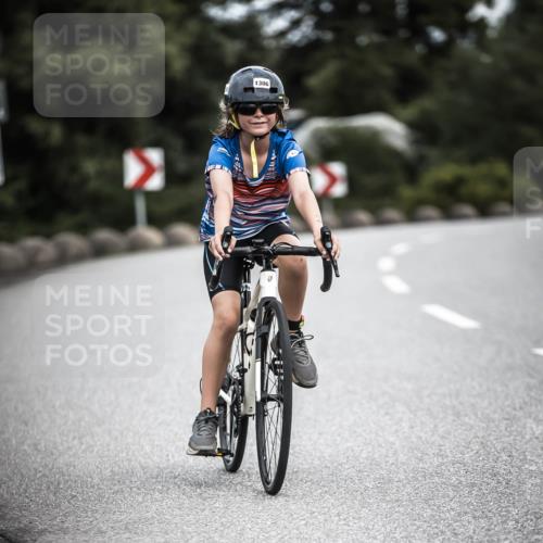 21.06.2026 - 29. Vierlanden-Triathlon H.Heesch http://msf.ph/oto/9926814 21.06.2026 14:59:25 Radfahren 1306 meine-sportfotos.de