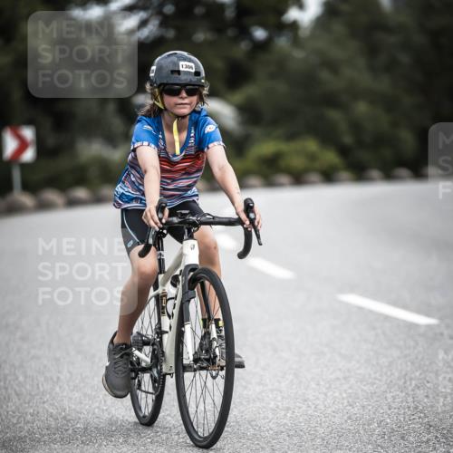 21.06.2026 - 29. Vierlanden-Triathlon H.Heesch http://msf.ph/oto/9926824 21.06.2026 14:59:26 Radfahren 1306 meine-sportfotos.de