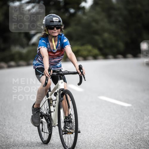 21.06.2026 - 29. Vierlanden-Triathlon H.Heesch http://msf.ph/oto/9926828 21.06.2026 14:59:26 Radfahren 1306 meine-sportfotos.de