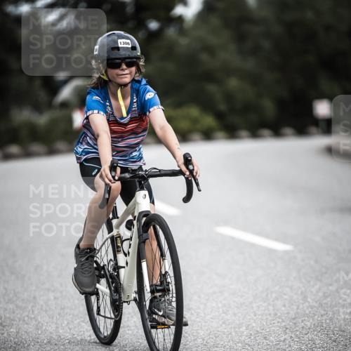 21.06.2026 - 29. Vierlanden-Triathlon H.Heesch http://msf.ph/oto/9926830 21.06.2026 14:59:26 Radfahren 1306 meine-sportfotos.de