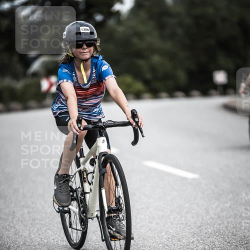 21.06.2026 - 29. Vierlanden-Triathlon H.Heesch http://msf.ph/oto/9926832 21.06.2026 14:59:26 Radfahren 1306 meine-sportfotos.de