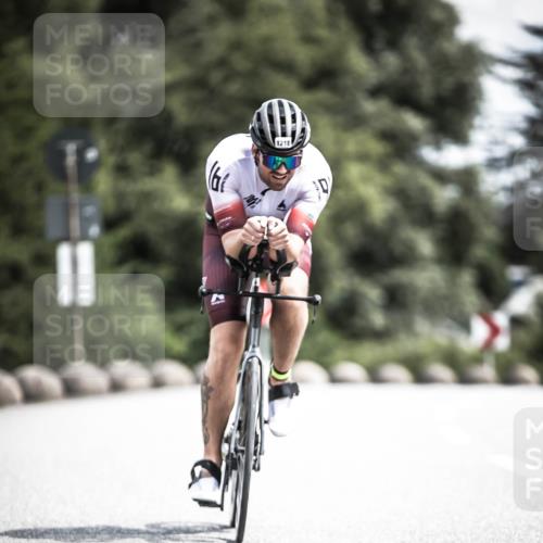 21.06.2026 - 29. Vierlanden-Triathlon H.Heesch http://msf.ph/oto/9926833 21.06.2026 13:29:36 Radfahren 11, 1218 meine-sportfotos.de