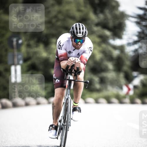 21.06.2026 - 29. Vierlanden-Triathlon H.Heesch http://msf.ph/oto/9926835 21.06.2026 13:29:36 Radfahren 6, 11, 1218 meine-sportfotos.de