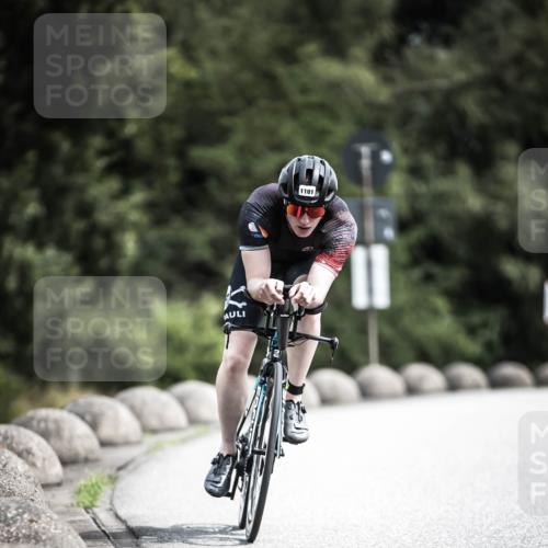 21.06.2026 - 29. Vierlanden-Triathlon H.Heesch http://msf.ph/oto/9926866 21.06.2026 13:29:57 Radfahren 1101 meine-sportfotos.de