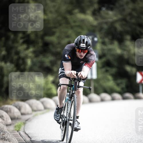 21.06.2026 - 29. Vierlanden-Triathlon H.Heesch http://msf.ph/oto/9926872 21.06.2026 13:29:57 Radfahren 1101 meine-sportfotos.de